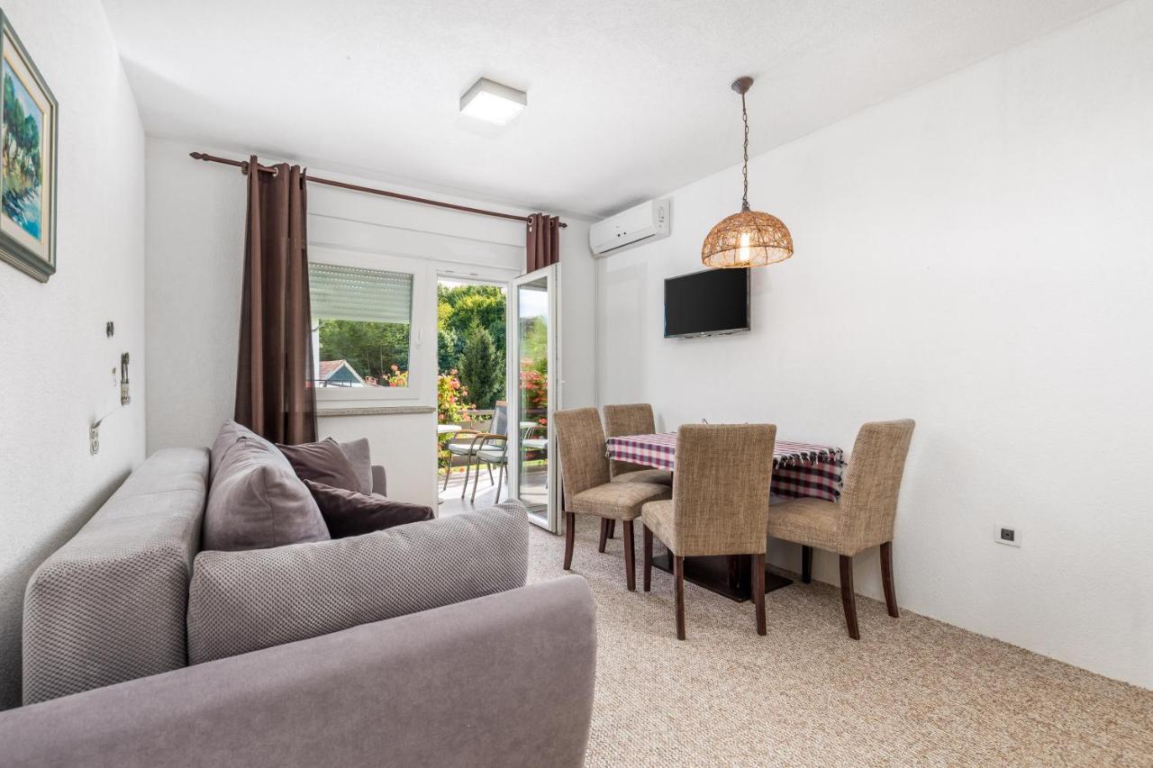 Selak Apartments Grabovac  Kültér fotó