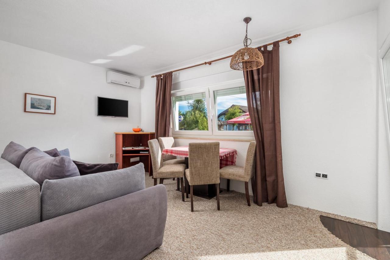 Selak Apartments Grabovac  Kültér fotó
