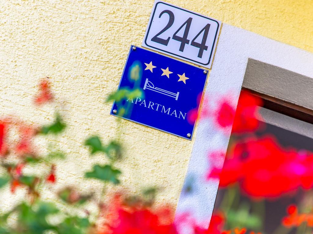 Selak Apartments Grabovac  Kültér fotó