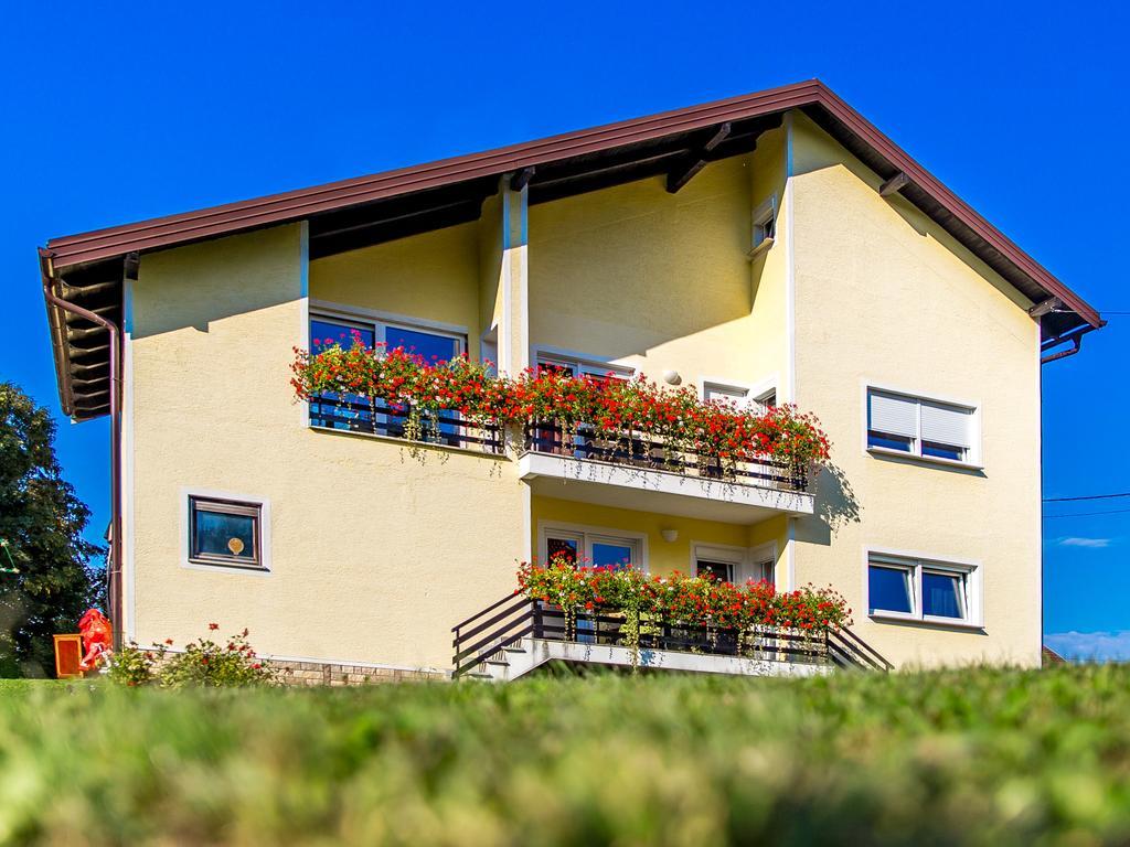 Selak Apartments Grabovac  Kültér fotó